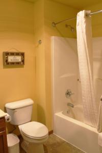 Duck Lake 2 bedroom condo at Wild Eagle Lodge, #206