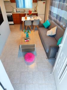 Nature House Vlatos