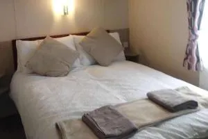 Comfy golf course view in Lilliardsedge - Longnewton