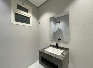 AM Home - living room with one bedroom 8