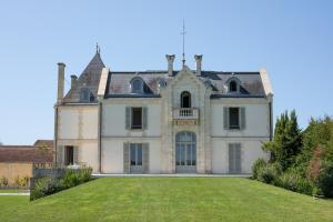 Villas Etablissement de charme a 10 minutes des Chateaux viticoles : photos des chambres