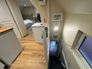 Appartement F1 meublé Duplex étage 1