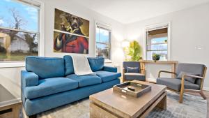 Luxurious house by Metro minutes to DC