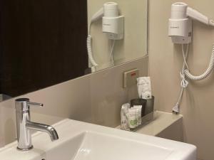 24 Inn at BTS Phrom Phong