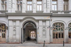 Super Central for Solo Traveller - AirCon