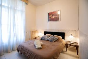 Apt spacieux avec jardin et parking