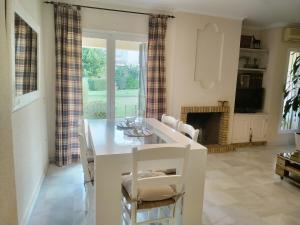 Brisamar Golf Novo Sancti Petri House, Open Pool over the year