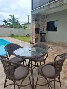 Casa Itapoá Centro Piscina - Itapema