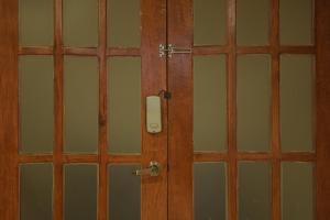 Zona Centro, espacioso, facturamos, acceso privado