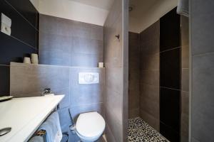 Hotels Les Loges du Luberon : photos des chambres