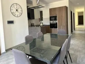 Del Mar Holiday Home - Qbajjar