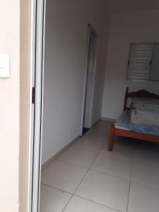 15 pessoas 6 suites Mongagua