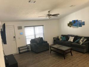 Beautiful Spacious Beach House