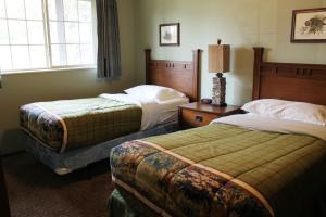 Lower Lynx Lake two bedroom condo at Wild Eagle Lodge