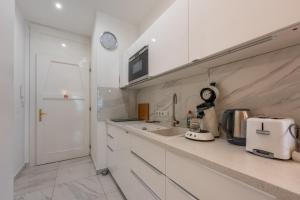 Suite Apartment Hidden Gem next Synagogue - A