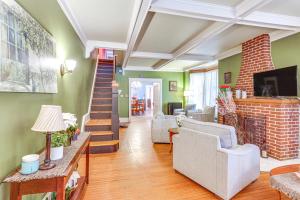 Historic Home with Yard in the Heart of Reading!