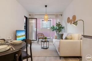 ViVi Homes - Anemona , Beach , Balcony, Centre