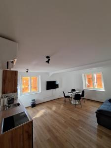 Apartman Logorun stone house 10 m from the sea