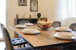 Sofia's House - Doukádes