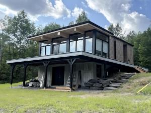 New Cozy Home with Stunning Lake Memphremagog Views