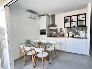 Apartment Stairs to Adriatic 50m from a beach!