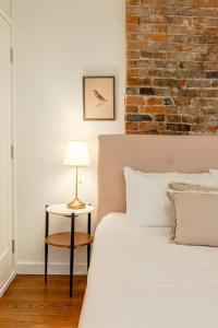 Walk to- Washington Park - Gorgeous 2BR Condo