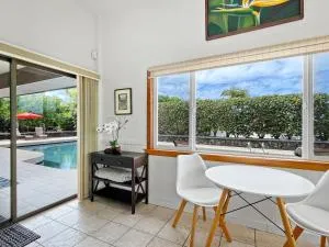 Kona Paradise Apartment with Pool - Holualoa