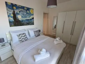 Van Gogh Apartment - Volta Barozzo