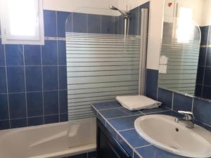 Les Mas et Villas de Pont Royal en Provence - maeva Home - Maison 5 pieces 10 personnes avec piscine privee - Prestige - Super Home MAE-6064 : photos des chambres