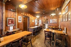 Cedar Keys Island Hotel in downtown