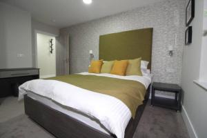 Charming Modern 2br Flat In Central Preston