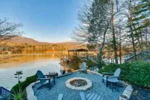Hot Tub and Lakefront Deck Cabin in Blue Ridge Mtns - Mill Spring