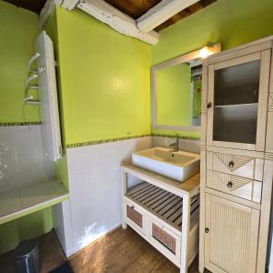 Maisons de vacances Gite Les Combes Montignac Lascaux : photos des chambres