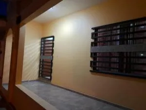 Económica casa, cercana al mar - Villa Unión