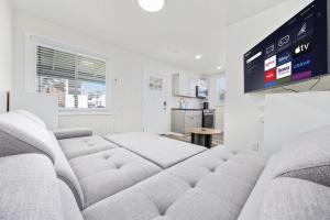 Elvis Beach Bungalow