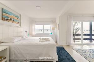 Bela casa frente mar em Santo Antônio CDA1647