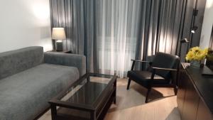 Apartament 2 pokoje , kuchnia, całe wyposażenie, Centrum, koło Sklepu, Free WiFi