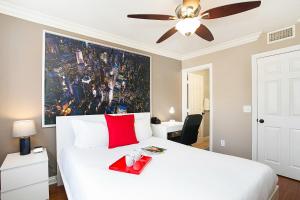 Multi-Level 2BR-Fast WiFI-Free Parking -CM-1