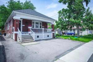 Entire House near Niagara Falls and Crystal Beach and Buffalo