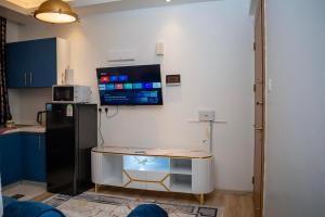 1 BDRM condo pool gym Kileleshwa, Nairobi Kenya