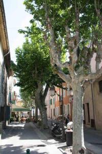 Maisons de vacances Maison Jasmin, Modern, air-conditioned 2-bed with lovely terrace & communal pool : photos des chambres
