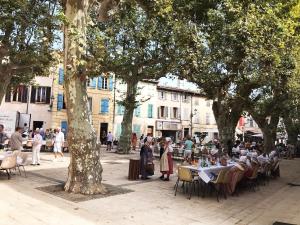Maisons de vacances Maison Jasmin, Modern, air-conditioned 2-bed with lovely terrace & communal pool : photos des chambres
