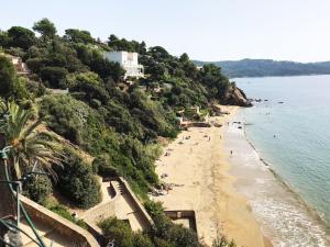 Maisons de vacances Maison Jasmin, Modern, air-conditioned 2-bed with lovely terrace & communal pool : photos des chambres