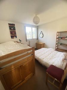 Résidence Les Gemeaux I - Appartement trois pièces au coeur du village MAE-2304