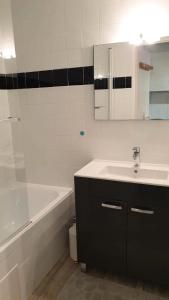 Résidence Les Tennis - Nouveauté MAE-2394