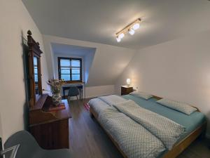 Lassen Hof Ferienwohnung 02 Eichhörnchenkobel
