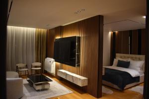 Stayinn Emerald Shkoder