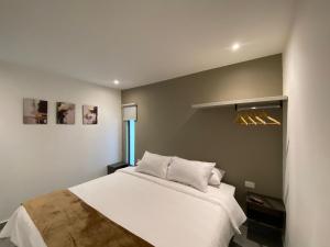 96K Premium Suite - Habitaciones a minutos del Aeropuerto en Bogotá