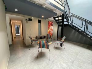 96K Premium Suite - Habitaciones a minutos del Aeropuerto en Bogotá