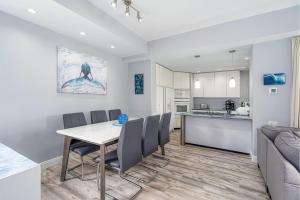 The Palms at Wailea 703